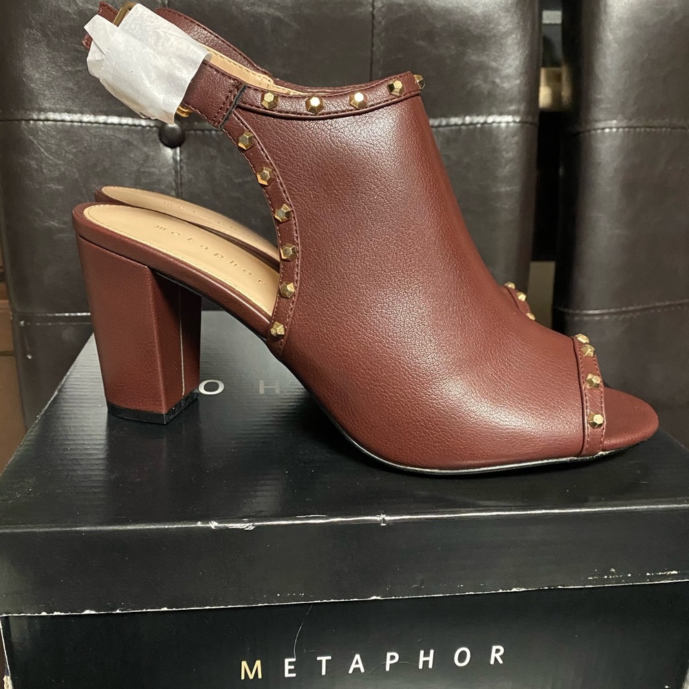 Classic Leather heels